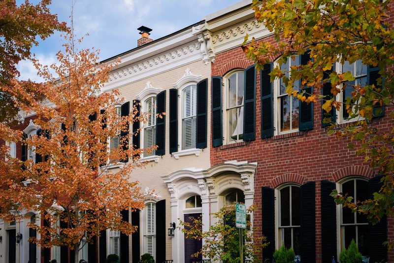 Townhouses on a New York street in autumn